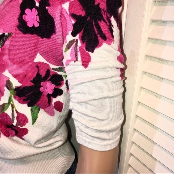 INC International Concepts White mini cardigan with Hot Pink Embellished flowers - Picture 5 of 12